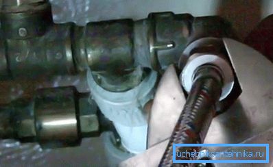 Ahora puedes sujetar la manguera Ahora puedes sujetar la manguera