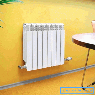 Los radiadores de aluminio se distinguen por su alta potencia pero su servicio caprichoso. Los radiadores de aluminio se distinguen por su alta potencia pero su servicio caprichoso.