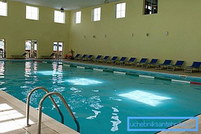 Cuanto mayor sea el área de la piscina, mayor será la intensidad de la formación de vapor. Cuanto mayor sea el área de la piscina, mayor será la intensidad de la formación de vapor.