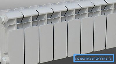Incluso exteriormente no se pueden distinguir los productos materiales. Incluso exteriormente no se puede distinguir el material de los productos.