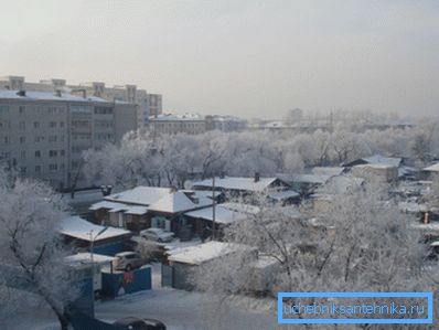 Para la región de Amur se caracteriza por inviernos bastante severos. Para la región de Amur se caracteriza por inviernos bastante severos.