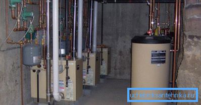 Para la instalación de equipos de calefacción potentes se debe diseñar una sala de calderas separada. Para la instalación de equipos de calefacción potentes se debe diseñar una sala de calderas separada.
