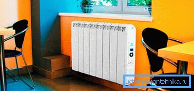 Enfriador de aceite doméstico alimentado por la red eléctrica. Enfriador de aceite doméstico alimentado por la red eléctrica.