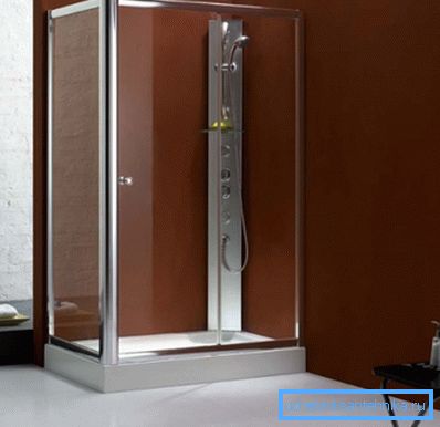 Las esquinas de ducha de 120x90 cm están bien ventiladas debido a la falta de techo Las esquinas de ducha de 120x90 cm están bien ventiladas debido a la falta de techo