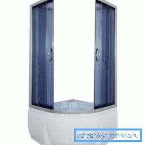 Esquinas de ducha con una bandeja alta de 80x80 instalada en unas pocas horas. Esquinas de ducha con una bandeja alta de 80x80 instalada en unas pocas horas.