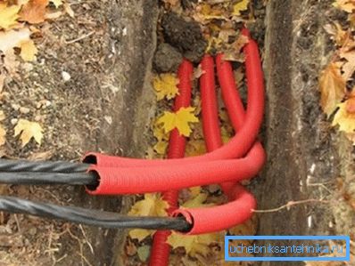 Tubo corrugado de doble capa para la instalación de cables. Tubo corrugado de doble capa para la instalación de cables.