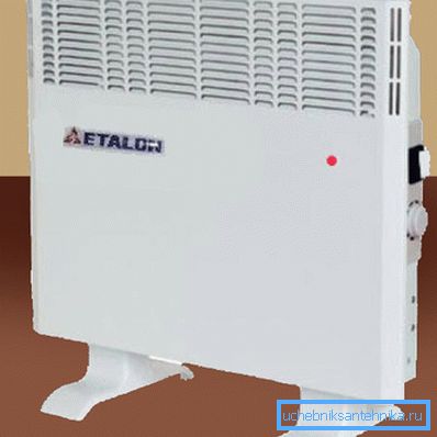 Convector eléctrico calienta la habitación mezclando masas de aire. Convector eléctrico calienta la habitación mezclando masas de aire.