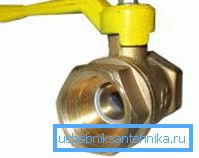Si la grúa se usará para trabajar en la línea de gas, entonces su manija está pintada de amarillo, aunque algunos maestros afirman que esto no es necesariamente Si la grúa se usará para trabajar en la línea de gas, entonces su manija está pintada de amarillo, aunque algunos maestros afirman que esto no es necesariamente
