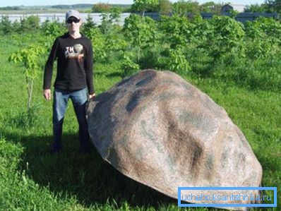 Fotos de productos para el pozo bajo la piedra. Fotos de productos para el pozo bajo la piedra.
