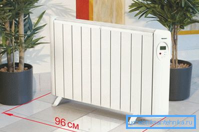 Las dimensiones son compactas y facilitan colocar el dispositivo en la habitación. Las dimensiones son compactas y facilitan colocar el dispositivo en la habitación.