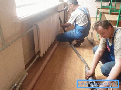El lavado hidráulico del sistema de calefacción se puede realizar sin desmontar los radiadores El lavado hidráulico del sistema de calefacción se puede realizar sin desmontar los radiadores