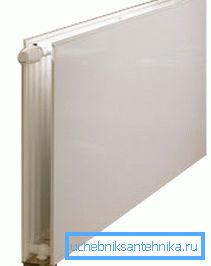 Panel de calefacción higiénico con pantalla de acero liso. Panel de calefacción higiénico con pantalla de acero liso.
