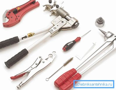 Herramienta para instalación profesional. Herramienta para instalación profesional.