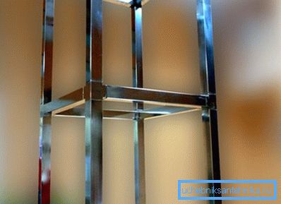 El uso de tubos de cromo en la fabricación de muebles comerciales. El uso de tubos de cromo en la fabricación de muebles comerciales.