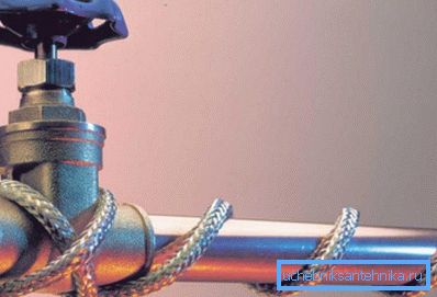 El uso de un cable calefactor le permitirá olvidarse del problema anterior para siempre. El uso de un cable calefactor le permitirá olvidarse del problema anterior para siempre.