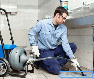 El uso de equipo profesional es solo una de las formas posibles de resolver el problema. El uso de equipo profesional es solo una de las formas posibles de resolver el problema.