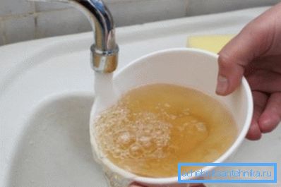 El exceso de hierro da un color y sabor específico. El exceso de hierro da un color y sabor específico.