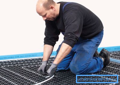 Los productos hechos de polietileno reticulado se pueden utilizar en sistemas de calefacción. Los productos hechos de polietileno reticulado se pueden utilizar en sistemas de calefacción.
