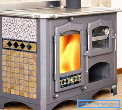 Chimenea con camisa de agua. Chimenea con camisa de agua.