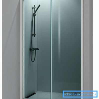 Puerta corredera clásica para nicho 120. Puerta corredera clásica para nicho 120.