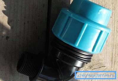 2779 El accesorio de compresión para tuberías de HDPE se puede utilizar para conectar tuberías de PP