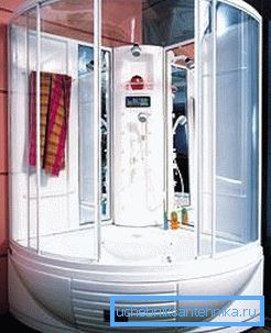 Diseño de jacuzzi - versión de ducha superior Diseño de jacuzzi - versión de ducha superior