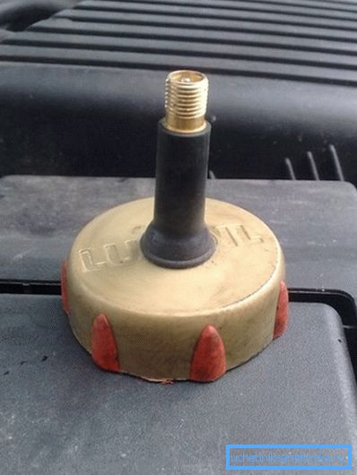 Tapa de bote con pezón