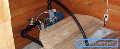 Foto amateur de la bomba instalada en la casa del pozo. Foto amateur de la bomba instalada en la casa del pozo.