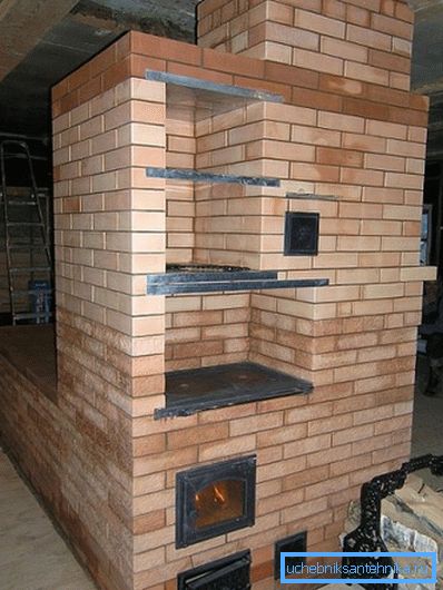 Foto amateur de un diseño similar, que para un uso más eficiente se encuentra en el centro de la habitación. Foto amateur de un diseño similar, que para un uso más eficiente se encuentra en el centro de la habitación.