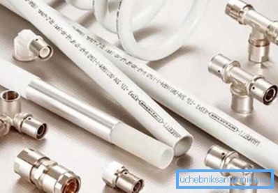 Tuberías metálicas y accesorios para suministro de agua. Tuberías metálicas y accesorios para suministro de agua.