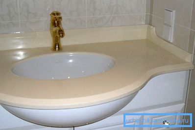 Los modelos pueden diferir en la forma y el método de instalación. Los modelos pueden diferir en la forma y el método de instalación.