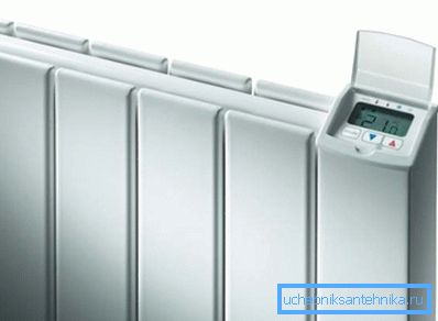 En sistemas más caros, el ajuste se realiza presionando los botones. En sistemas más caros, el ajuste se realiza presionando los botones.