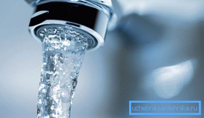 En la foto: una buena presión es un requisito previo para el suministro de agua de calidad. En la foto: una buena presión es un requisito previo para el suministro de agua de calidad.