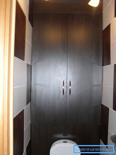 En la foto - puertas de armarios de aglomerado laminado. En la foto - puertas de armarios de aglomerado laminado.