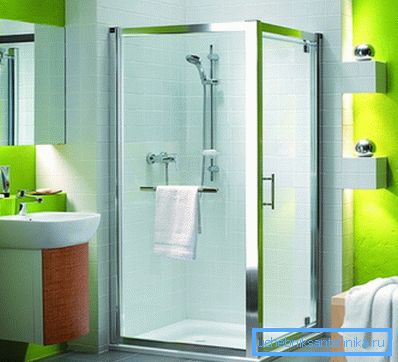 En la foto: de acuerdo, una cabina estándar se vería mucho peor en un interior así. En la foto: de acuerdo, una cabina estándar se vería mucho peor en un interior así.