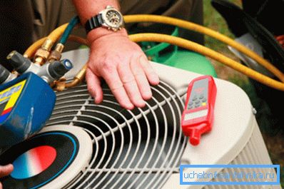 En la foto: los especialistas brindan servicio utilizando ciertos equipos; para el trabajo independiente, todo se hace mucho más fácil. En la foto: los especialistas brindan servicio utilizando ciertos equipos; para el trabajo independiente, todo se hace mucho más fácil.