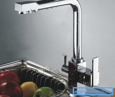 La foto es un ejemplo típico de un aparato de cocina. La foto es un ejemplo típico de un aparato de cocina.