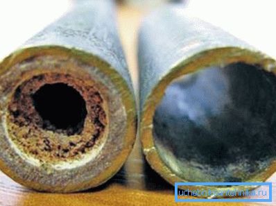 En la foto - el tubo antes y después del lavado. En la foto - el tubo antes y después del lavado.