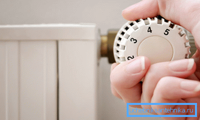 Se recomienda instalar una unidad de ajuste en cada radiador, esto permitirá mantener la temperatura óptima para cada habitación por separado. Se recomienda instalar una unidad de ajuste en cada radiador, esto permitirá mantener la temperatura óptima para cada habitación por separado.