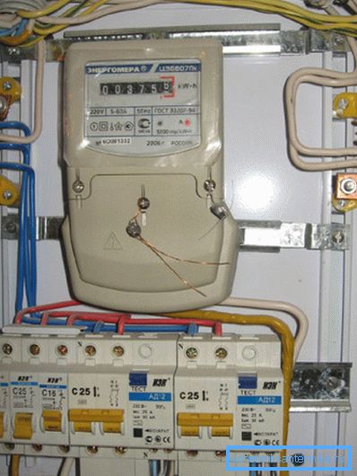 Cada circuito debe instalar su propia máquina, como se muestra en la foto.