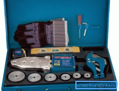 Conjunto que incluye todo lo necesario para soldar. Conjunto que incluye todo lo necesario para soldar.