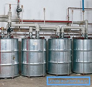 Tanques de almacenamiento del sistema de calefacción. Tanques de almacenamiento del sistema de calefacción.