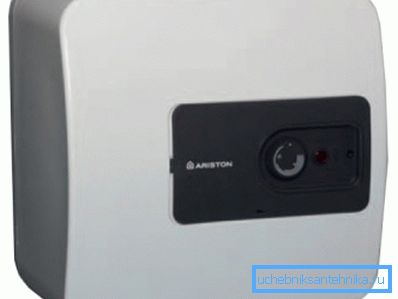 Calentador de agua acumulativo para 10 litros debajo del fregadero ARISTON PRO 10 ST R / 3 Calentador de agua acumulativo para 10 litros debajo del fregadero ARISTON PRO 10 ST R / 3