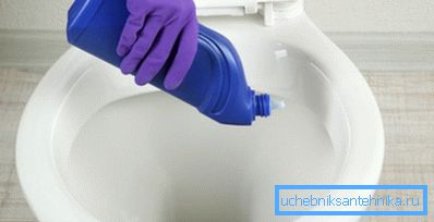 Aplicar la composición sobre la superficie interior. Aplicar la composición sobre la superficie interior.