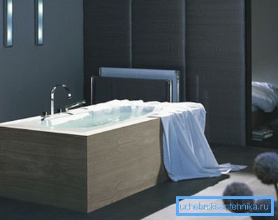 Algunos modelos de baños no implican un caño de pared. Algunos modelos de baños no implican un caño de pared.