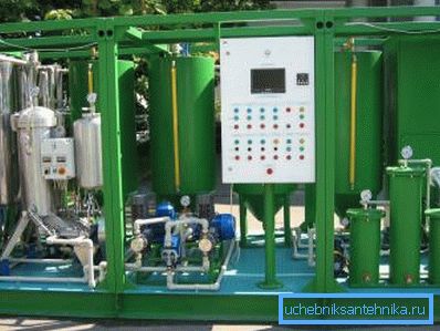 Equipos para la producción de biocombustibles a partir de colza. Equipos para la producción de biocombustibles a partir de colza.