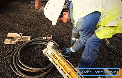 Los especialistas deben confiar en ciertos tipos de trabajos de reparación. Los especialistas deben confiar en ciertos tipos de trabajos de reparación.