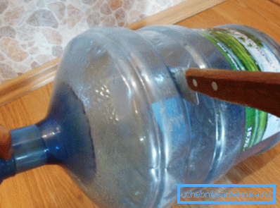 Cortar la parte superior de la botella Cortar la parte superior de la botella