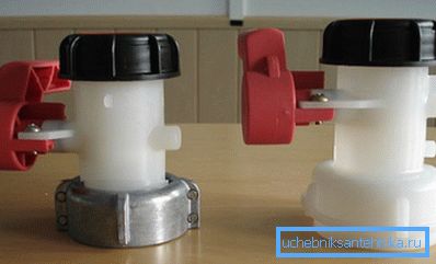 Válvulas de plástico para eurocubos con adaptador de metal y polímero. Válvulas de plástico para eurocubos con adaptador de metal y polímero.
