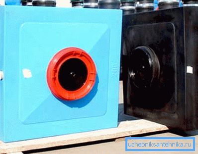 Los tanques de ducha de verano de plástico son ligeros Los tanques de ducha de verano de plástico son ligeros